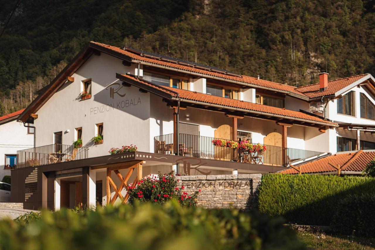 Hotel Penzion Kobala 톨민 외부 사진