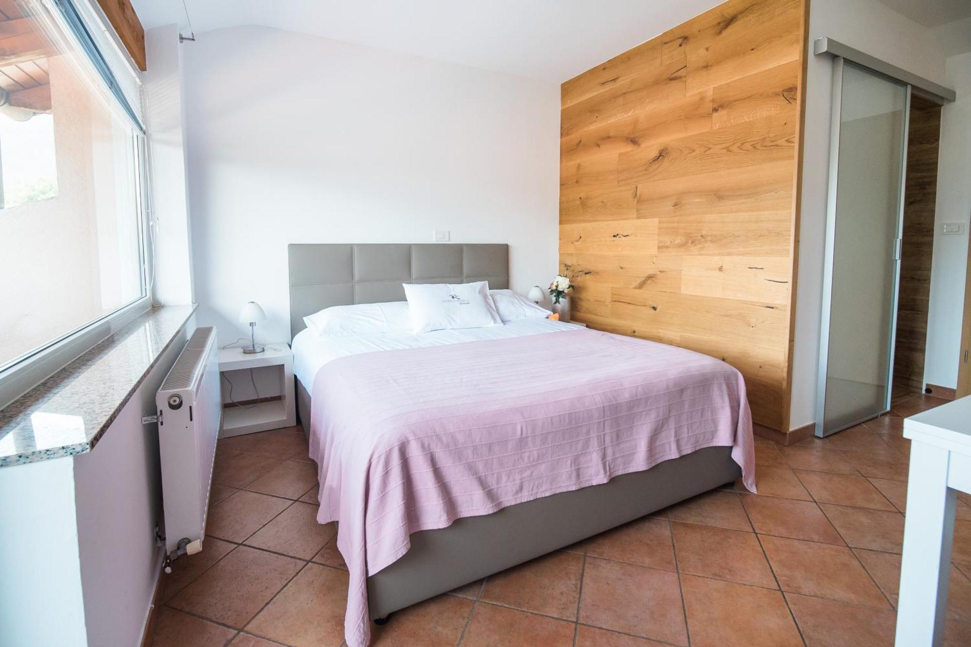 Hotel Penzion Kobala 톨민 외부 사진