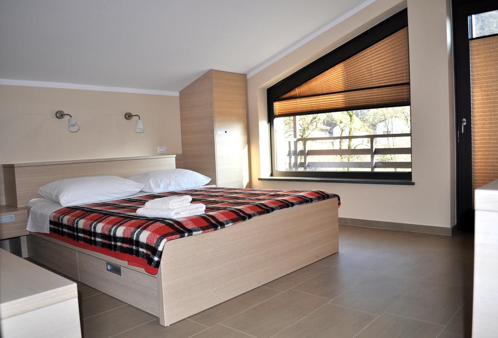 Hotel Penzion Kobala 톨민 객실 사진